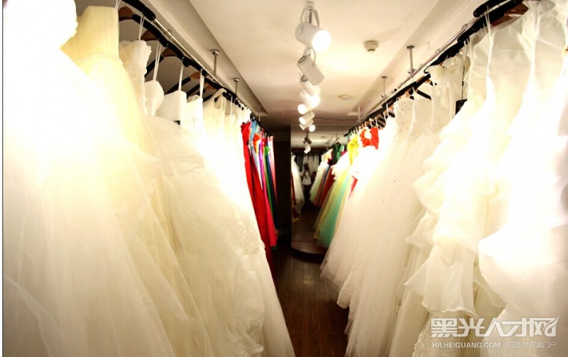 重庆巴黎皇妃婚纱摄影连锁机构企业相册