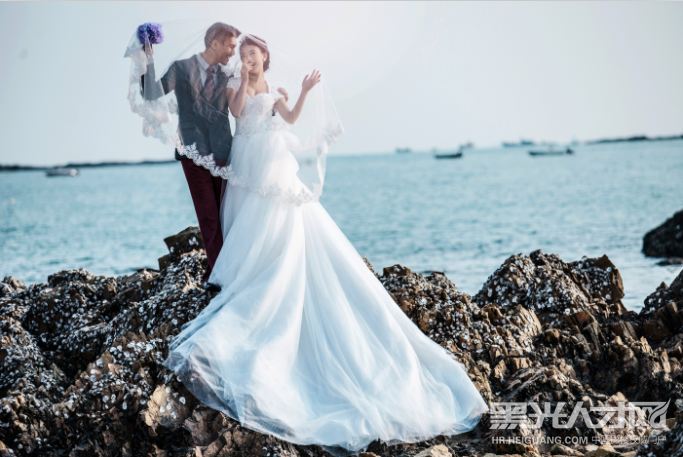 青岛圣卡罗国际婚纱摄影企业相册