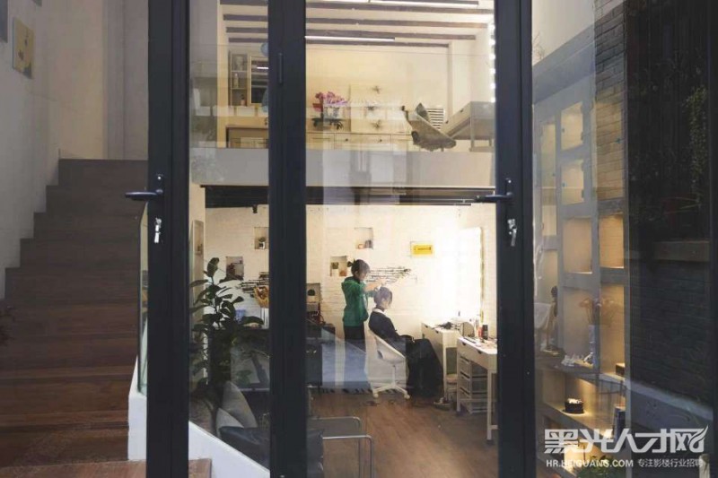 上海花椒树彩妆造型有限责任公司企业相册